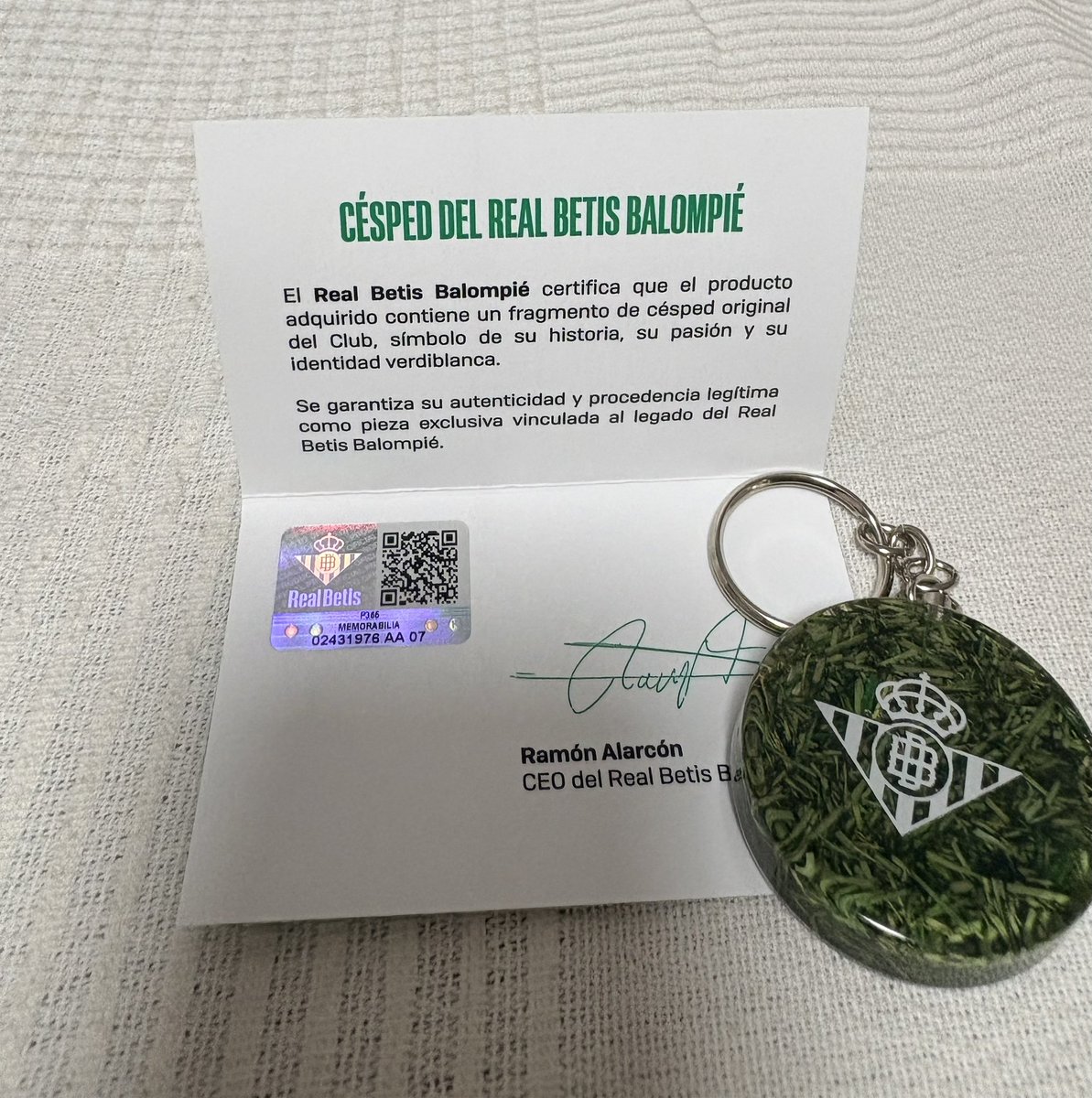 𝕍𝔼ℝ𝔻𝔼ℝ𝕆ℕ𝔸💚 tweet media