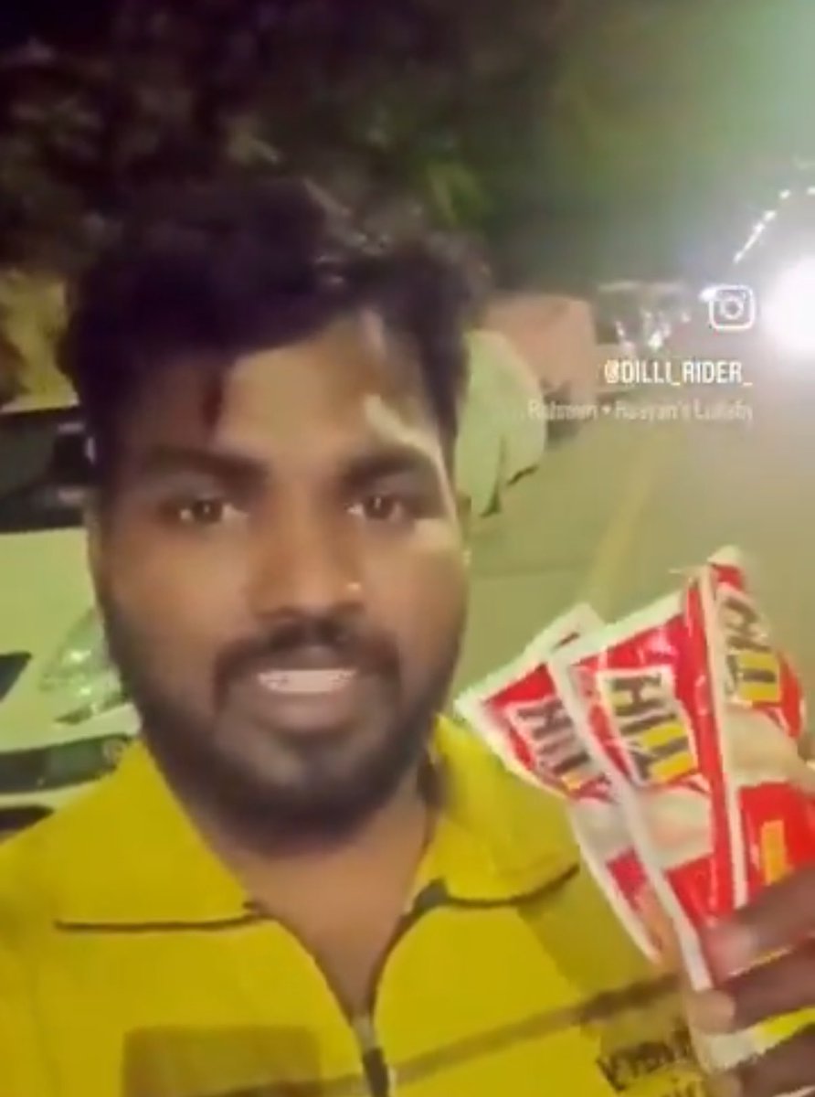 KollyCensor's tweet photo. Humanity at best 🙏🏻🙏🏻🙏🏻

In Tamilnadu, a Blinkit delivery agent saved a woman’s life by refusing to deliver the order.

A day before a woman based out of chennai ordered a rat poison at midnight. The respective delivery agent who spoke with her in call noticed that she was crying, distressed, not well & trying for suicidal attempt.

The delivery agent counseled her against suicidal thoughts & cancelled the order.

Real hero 🫡
@letsblinkit should greet this person with some gesture for this thoughtful role model act 👏🏻👏🏻👏🏻👏🏻👏🏻