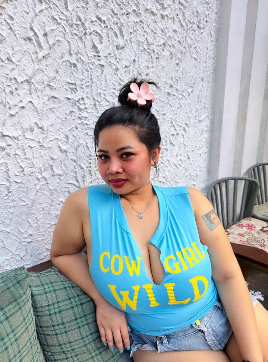 Pyppwn's tweet image. Bahagia tidak selalu dengan pasangan 😍🫶🏻