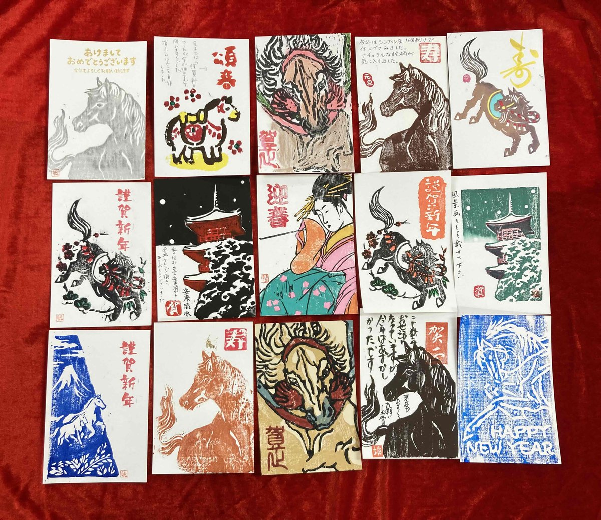 読者の皆様から木版画の年賀状をいただきました。 どんな感じで彫っ