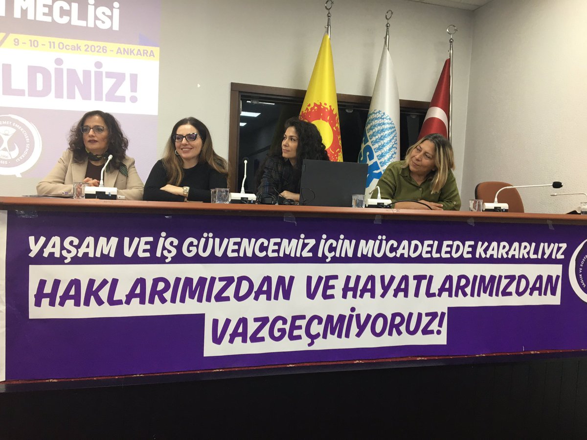 sesgenelmerkezi's tweet image. Üç gün sürecek olan SES 11. Dönem 3. Kadın Meclisi Eğitim-Sen Genel Merkez toplantı salonunda başladı.