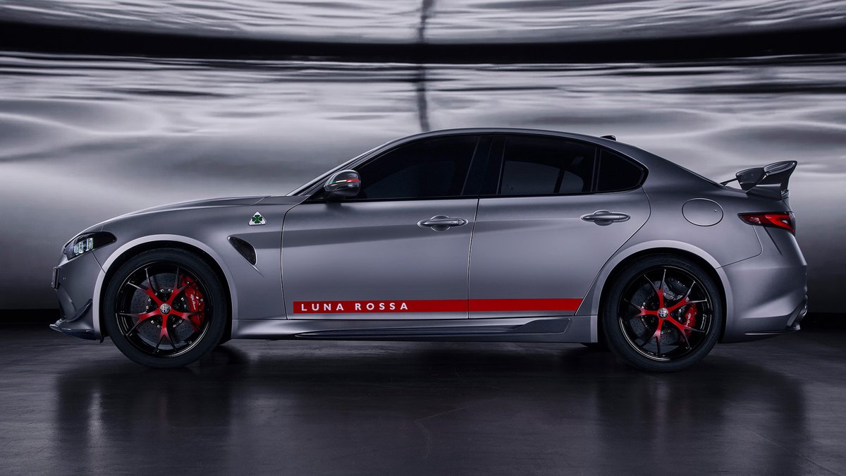 carwowuk's tweet photo. INCOMING: Alfa Romeo Giulia Quadrifoglio Luna Rossa!

🔥 The most extreme Giulia Quadrifoglio yet!
🔥 Extra aero generates 5x more downforce! 🤯
🔥 Exclusive Luna Rossa styling!
🔥 Custom Sparco seats!
🔥 Limited to just 10 units!

But would you choose this over a BMW M3 or AMG C63? 👀🤔