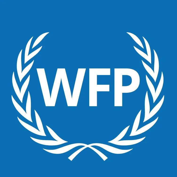 abdirahindirie's tweet photo. The looting of a WFP food store was wrong and unlawful, but it also exposed real frustrations caused by long-term dependence on imported food aid that weakens local agriculture.
Addressing the root causes is more important than condemning the symptoms alone.
#Somali #Mogadishu https://t.co/Yaj1fLAFy0