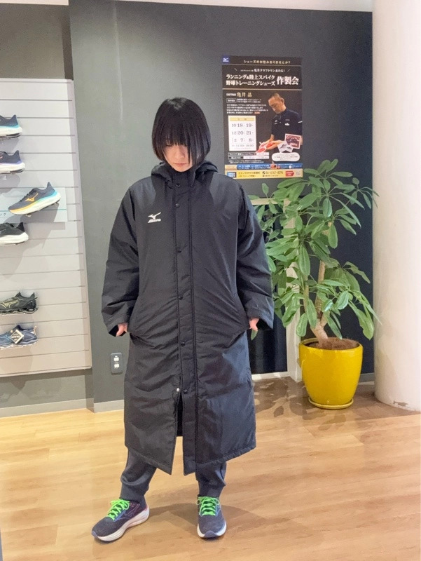 スタッフのおすすめ！／ ベンチコート！ 寒さをしっかり防げるロング