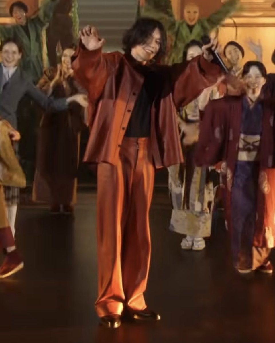 아니 이거 너무귀엽다
뭐 뭐 호랑이포즈?뭐그런걸로생각할게요