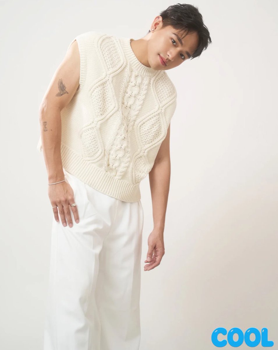 SamSquadOFC's tweet photo. Sam got featured! 🐯

Cool Magazine PH’s January 2026 issue featured Sam where he talks about discipline and time management in order to balance the idol life and he’s new found interest in Muay Thai

VXON SAM SO COOL
#SamOnCoolMagazinePH
#VXON #VXON_SAM https://t.co/Qqxhz7YOiI
