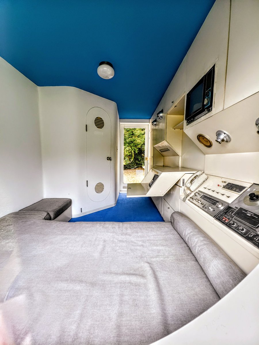 This building inspired the apartments in Broadway's Maybe Happy