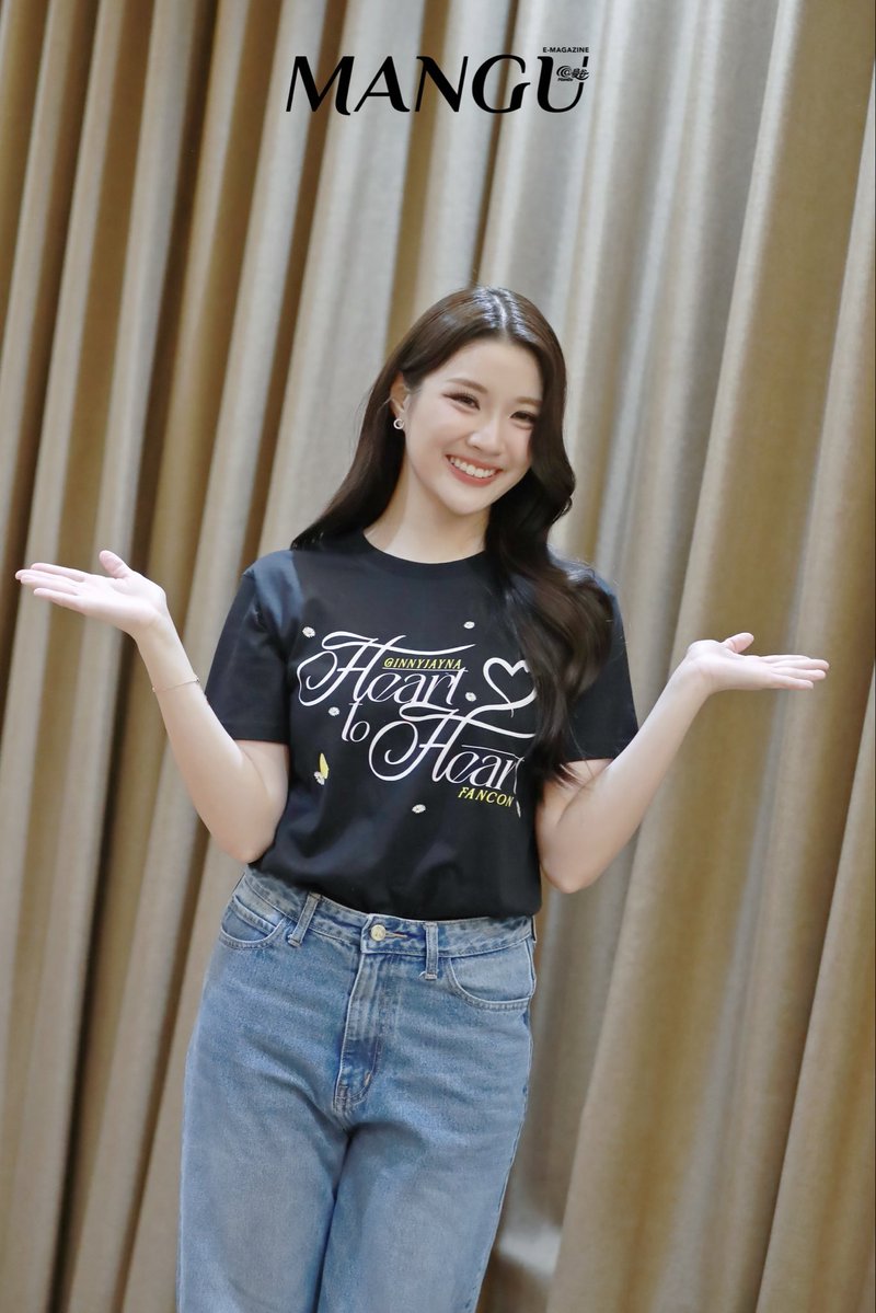 ManGu_Magazine's tweet image. "จินนี่ ณัฐณิชา" ระหว่างซ้อมเต้นในงานแถลงข่าวจัดแฟนคอนเสิร์ตในประเทศไทยในงาน "GINNYJAYNA [HEART TO HEART] FANCON"

FIRST FANCON GINJAY IN BKK

#จินเจไลฟ์คืนหมาหอนก่อนกดบัตร
#ginnynatnicha
#GinJay #จินเจ
#ManGu_Magazine