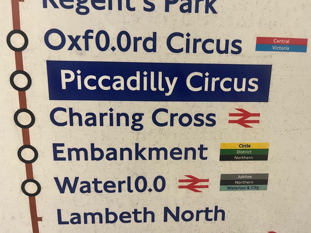 RossLydall's tweet image. Bakerloo line temporarily rebranded as the Bakerl0.0 line to promote Heineken 0.0% beer