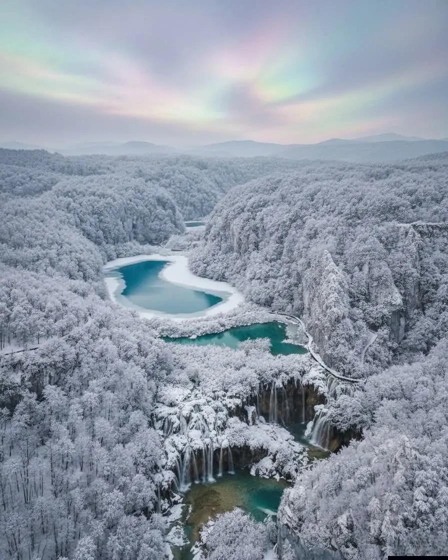 Plitvička jezera. ❄️💙
(📸 danyphotography83)