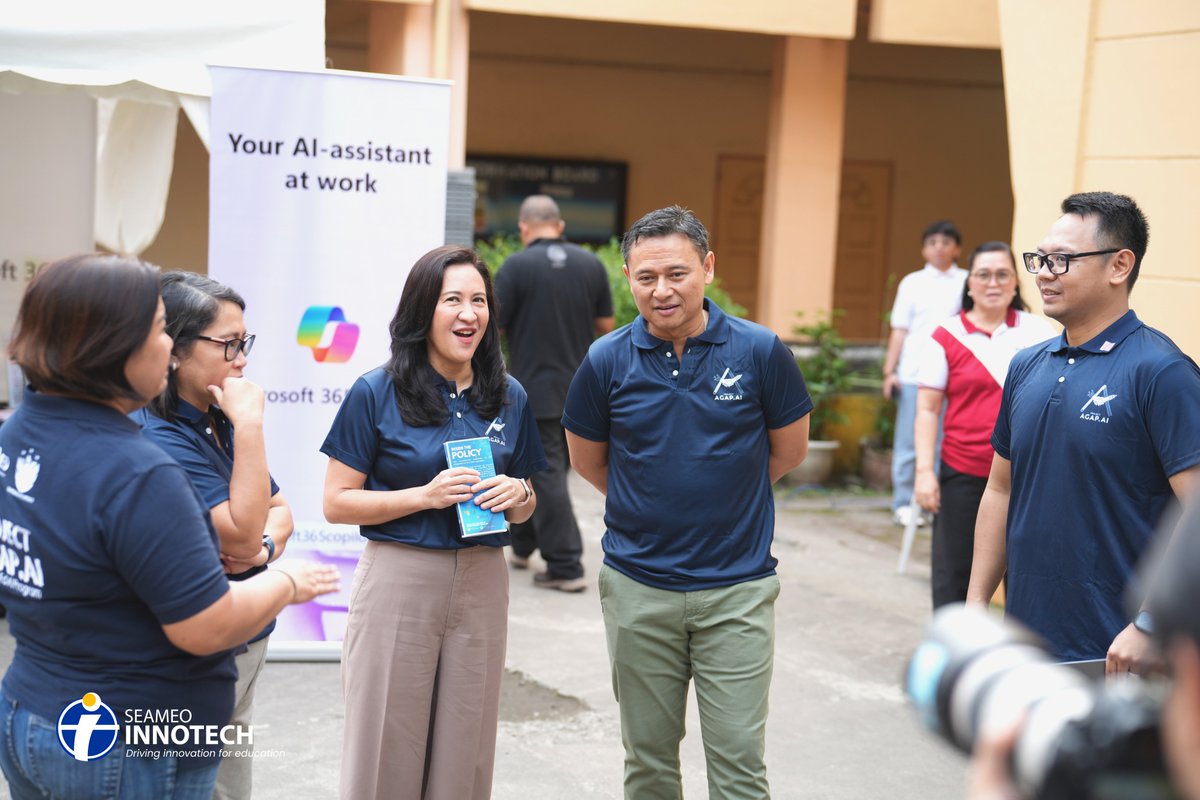 SEAMEOINNOTECH's tweet photo. Today marked the official launch of Project https://t.co/GxUXRmBmaj—DepEd’s AI program, convening education leaders and partners to advance artificial intelligence as a kaagapay for teaching and learning, guided by ethical, inclusive, and future-ready principles. https://t.co/FVu3YQZTZv