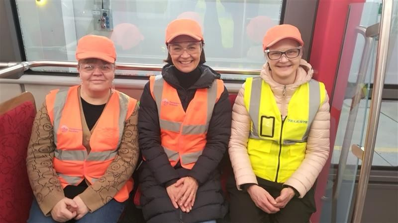 OptiPEx_Project's tweet photo. Check out the photos from OptiPEx's latest Living Lab data collection with our project partners VTT, Škoda Group and Teleste in Tampere!
#HorizonEurope #EuropeanComission #publictransport #ArtificialIntelligence #Technology #Innovation https://t.co/qR0yDr0np9