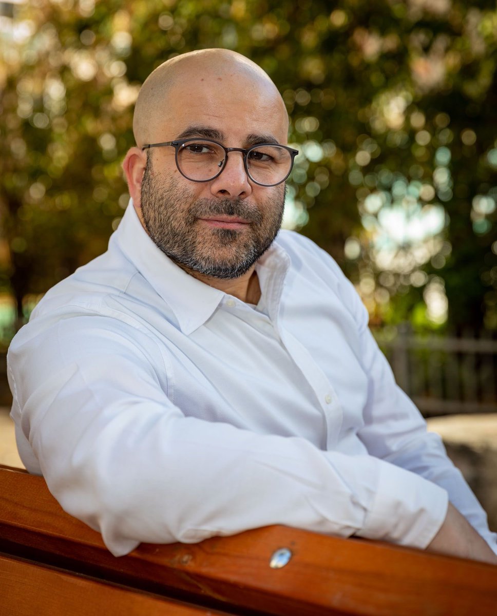 Im Iran kämpfen Menschen für ihre Freiheit und in Syrien müssen Kurden, Drusen, Christen um ihr Überleben kämpfen.
In beiden Fällen ist der Feind der selbe: Islamo-Faschismus.
BITTE lasst die Menschen im Iran und in Syrien NICHT IM STICH.
IHRE FREIHEIT ist auch UNSERE FREIHEIT.