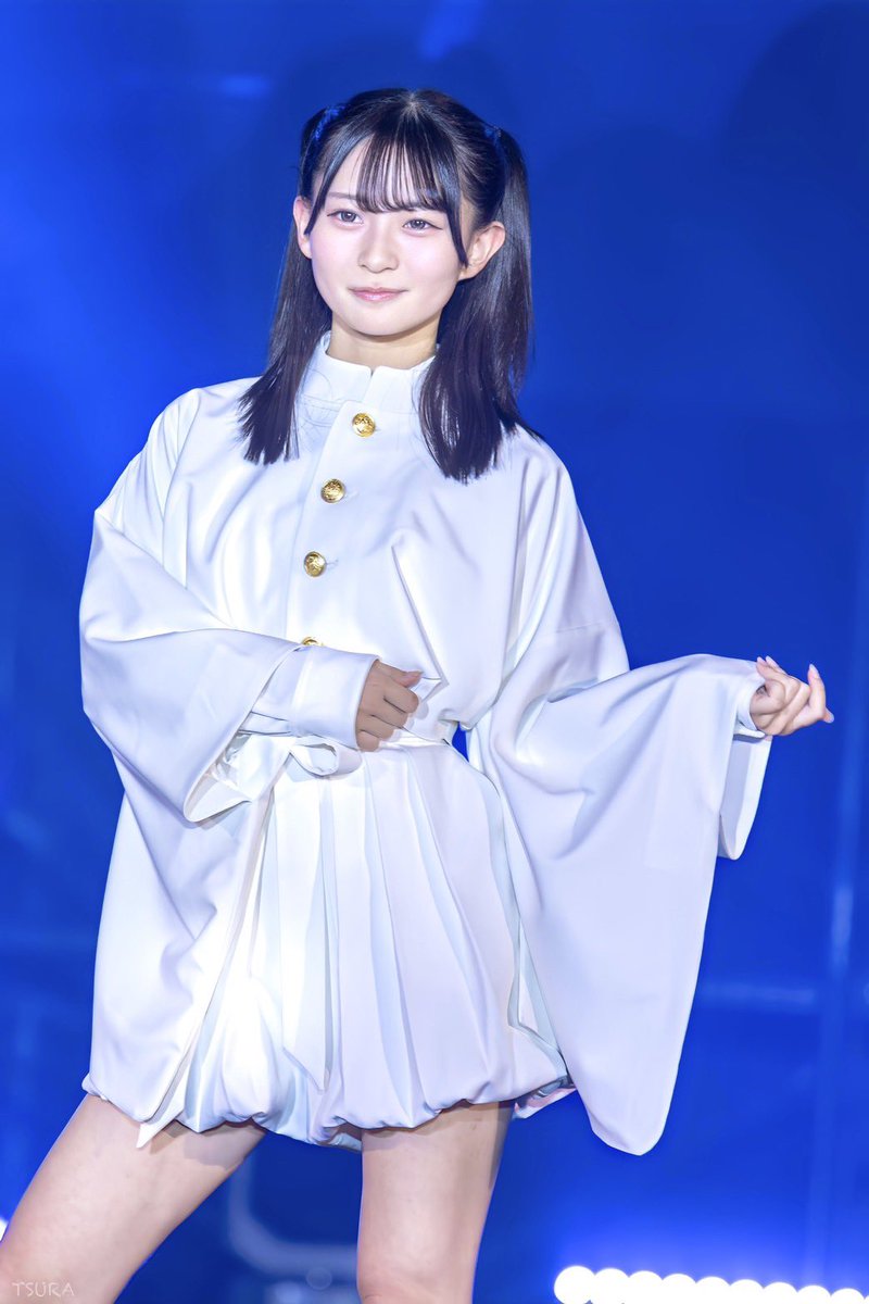 NMB48 衣笠彩実 直筆 サイン 生写真 NMB48 衣笠彩実 直筆 サイン 生