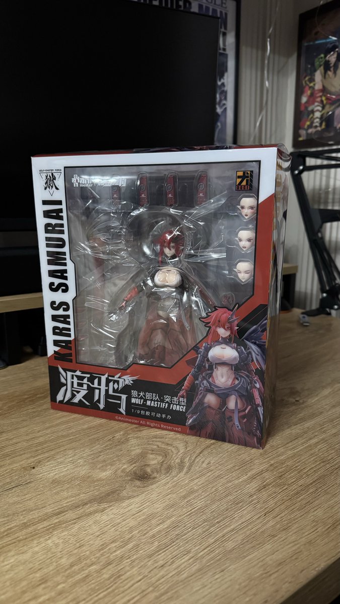 Disart_'s tweet image. Animester x Nuclear Gold 1/9 Wolf Mastiff Force Karas Samurai

1/3