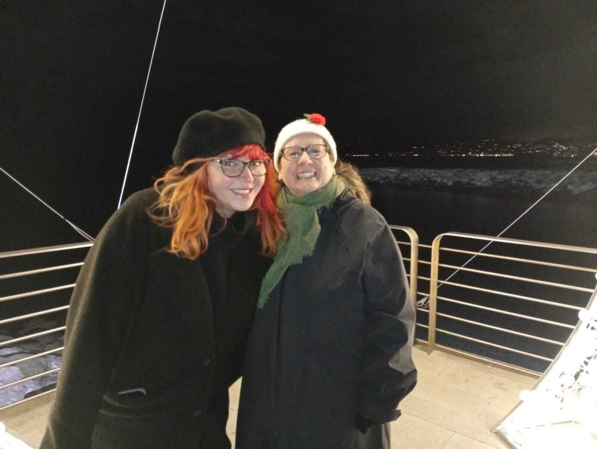 Some NYE #shenanigans 😆 😂 

#diviner #dowser #tealeafreader #oracle #divining #dowsing #tealeafreading