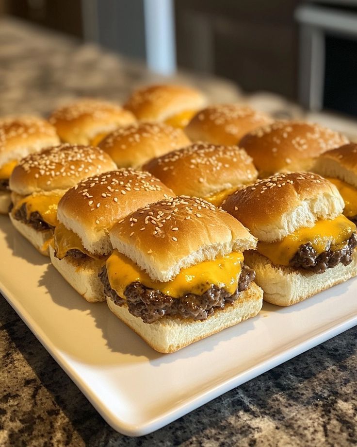 AmazingEyes1122's tweet image. Eat or pass?