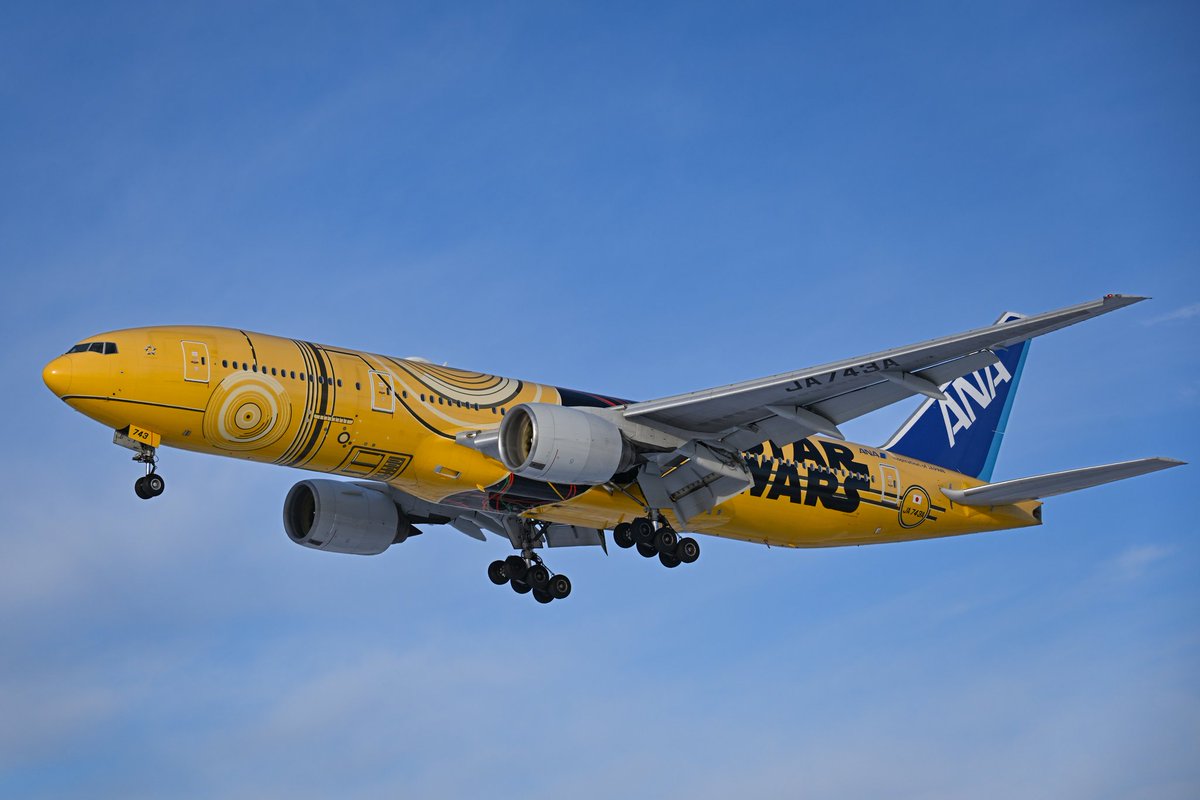fd3s_sc57k's tweet image. All Nippon Airways
Boeing 777-281
さらばだ👋たくあんことC-3PO
ANA STAR WARS JETS
#新千歳空港 #CTS #RJCC