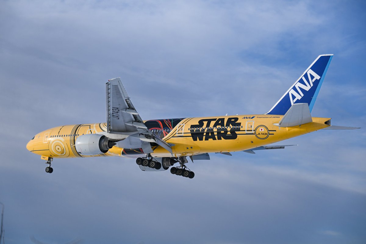 fd3s_sc57k's tweet image. All Nippon Airways
Boeing 777-281
さらばだ👋たくあんことC-3PO
ANA STAR WARS JETS
#新千歳空港 #CTS #RJCC