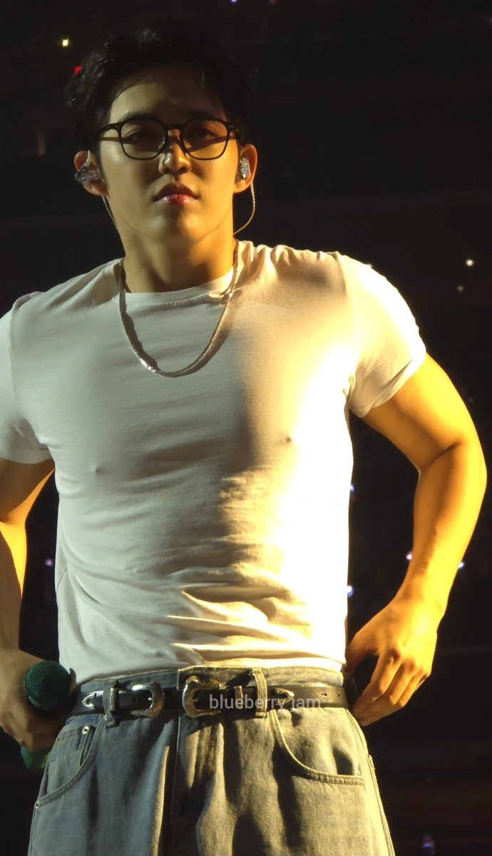 coupsistt's tweet image. i bet you stopped scrolling... didn't you?