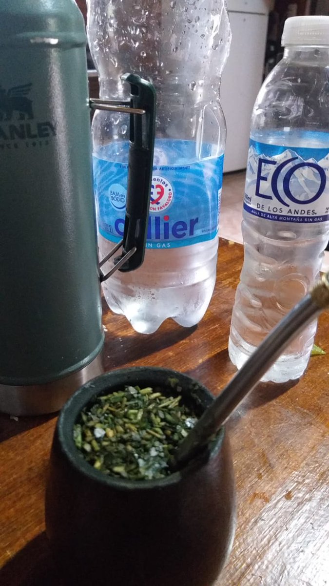 Leonmicaela97's tweet image. El mate de la mañana es como una cachetada que necesito para terminar de despertarme y poder arrancar el día