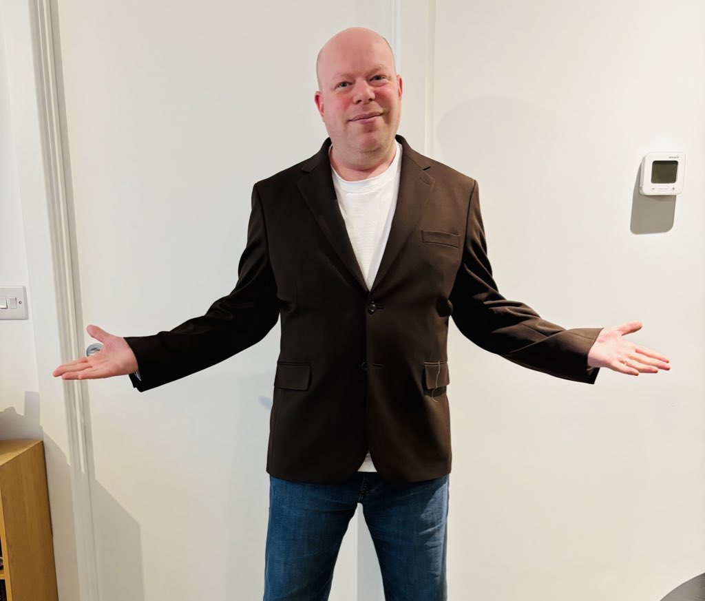 Good morning! Happy Friday everyone. Have a fantastic day. D xx 🫶🏻 #Friday #FridayVibes #FridayFeeling #FridayFollow