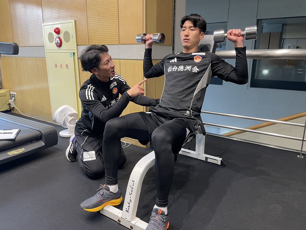 Today's training photos②📸 午後は筋力トレーニング🏋️ 初日から2部