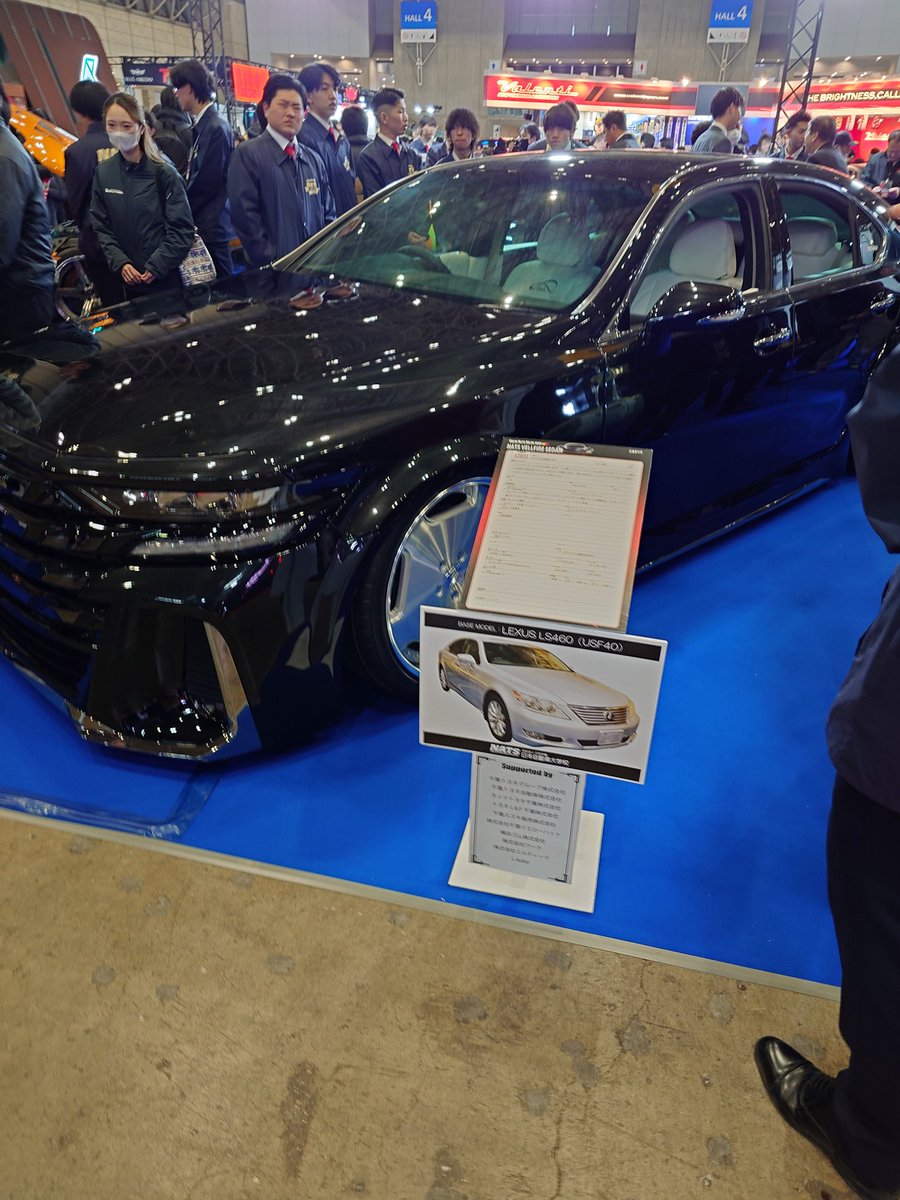 よく出来てる。
素晴らしいクルマだね！
纏まってて、違和感はない。