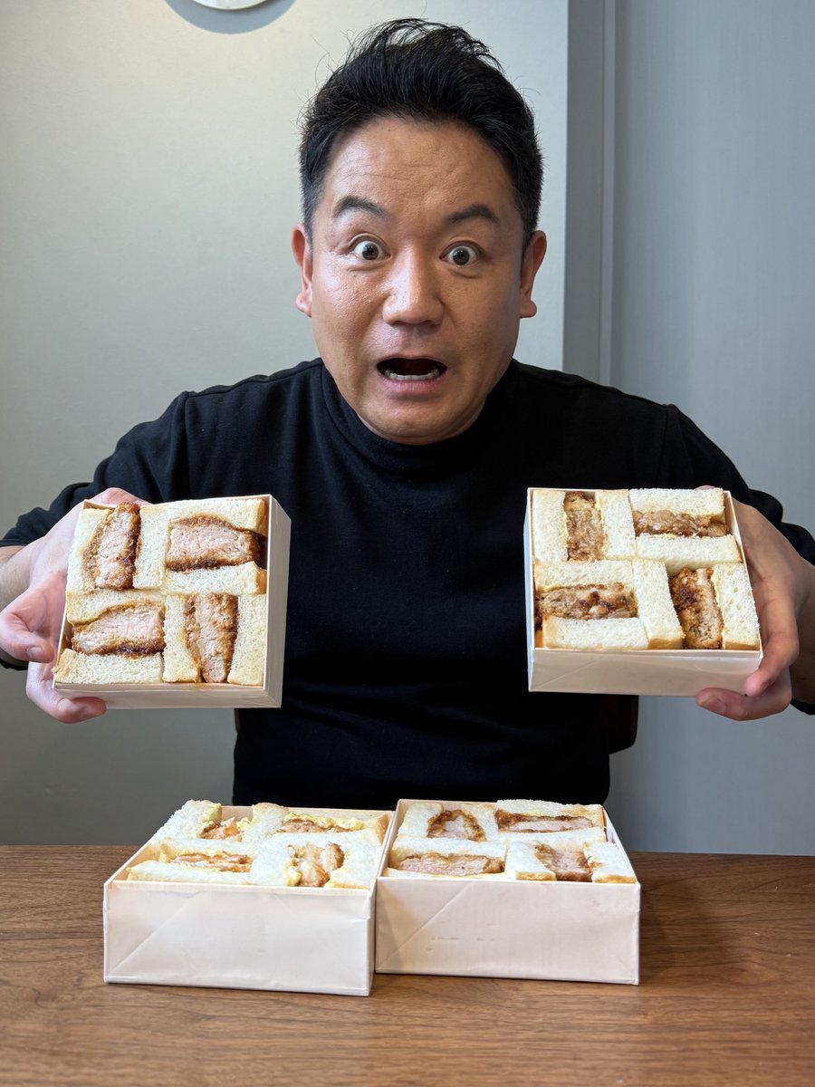 kuwabarataicho's tweet photo. 《勝つ時に、かつ時》
アトム公式ファン代表として、かつ時で販売開始された『勝サンド』シリーズ買ってきました。

ひ���、ロース、メンチ、えび…食感がそれぞれ違って驚くほど美味い！
何ならパンがべらぼうに美味い！！

受験生の皆さんはもちろん、何か勝たなあかんときは勝サンドで🔥 https://t.co/XqGBUrJqES