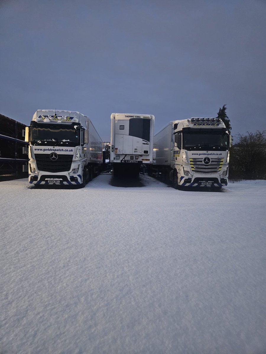 Ryan_Sleigh's tweet photo. #winterspec not going anywhere fast https://t.co/NK6kfsRR2J