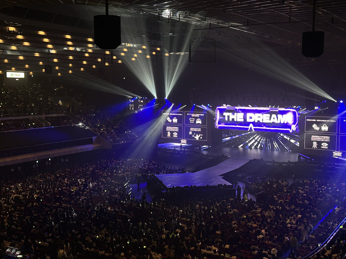 irreplacable_hc's tweet photo. 드림쇼 너머 오랜만이야🥹 https://t.co/4V5TX3Re8C