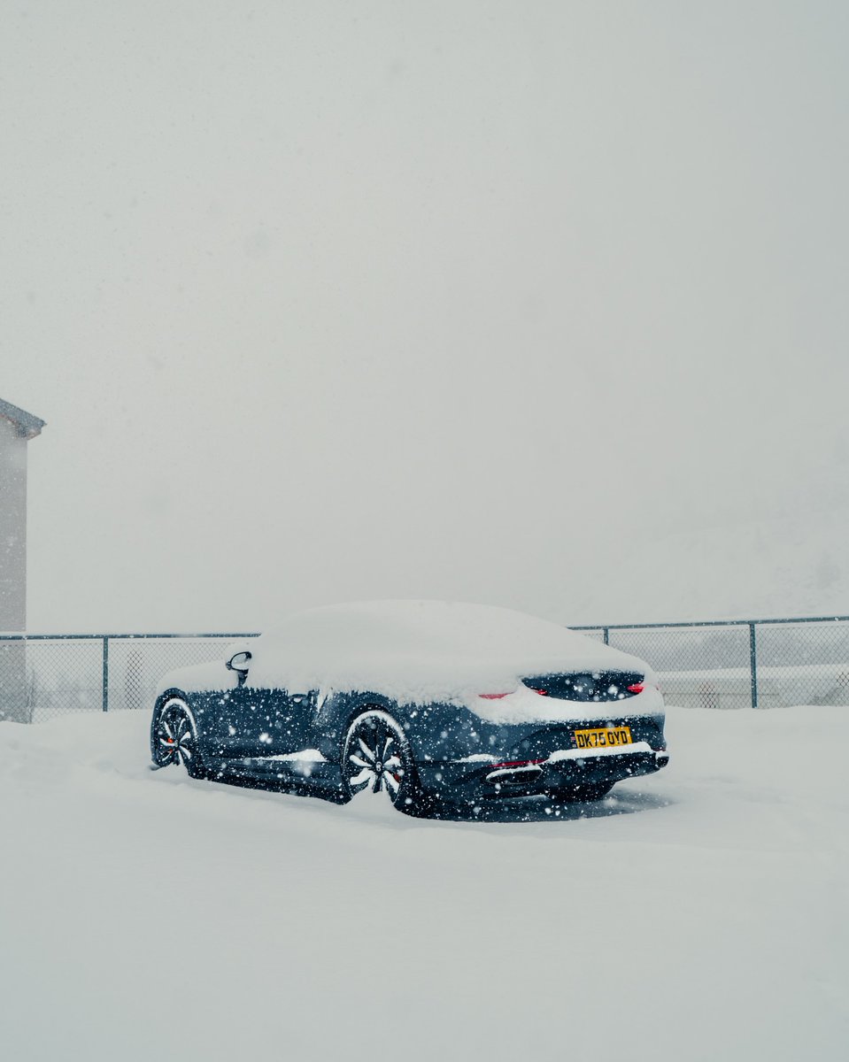 competitionreal's tweet photo. Bentley ❄️ https://t.co/hKc0lUeNXc