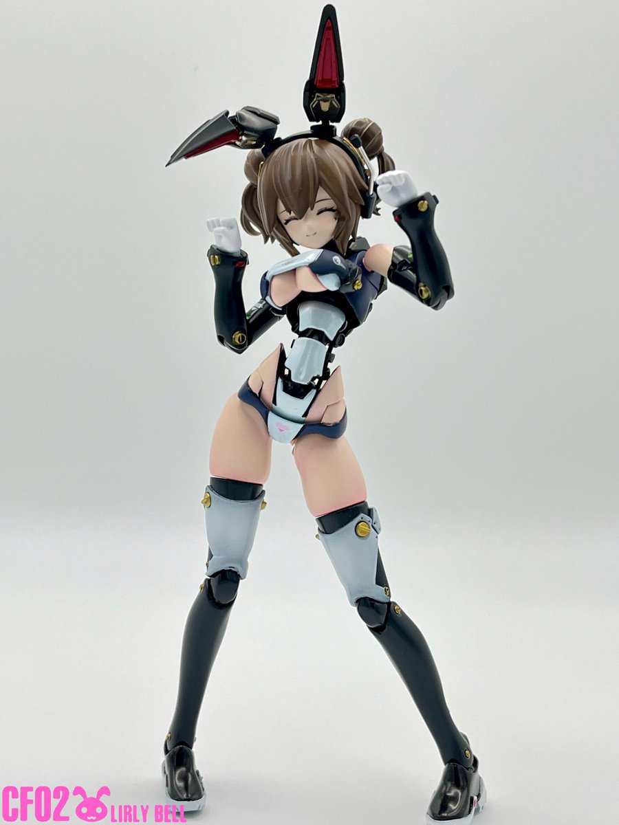 昨日に続きリリー・ベルの完成報告です٩(ˊᗜˋ*)و
今回は素体状態です☀️
可愛くできたと思う〜( *´꒳`*)
どうでしょうか??
めちゃくちゃ改造しましたので良ければ最後までご覧ください〜
やっぱりイチオシはお腹です(ㅅ´꒳` )

1/4 ▶︎続く

#美プラ #メカ娘 #メカバレ