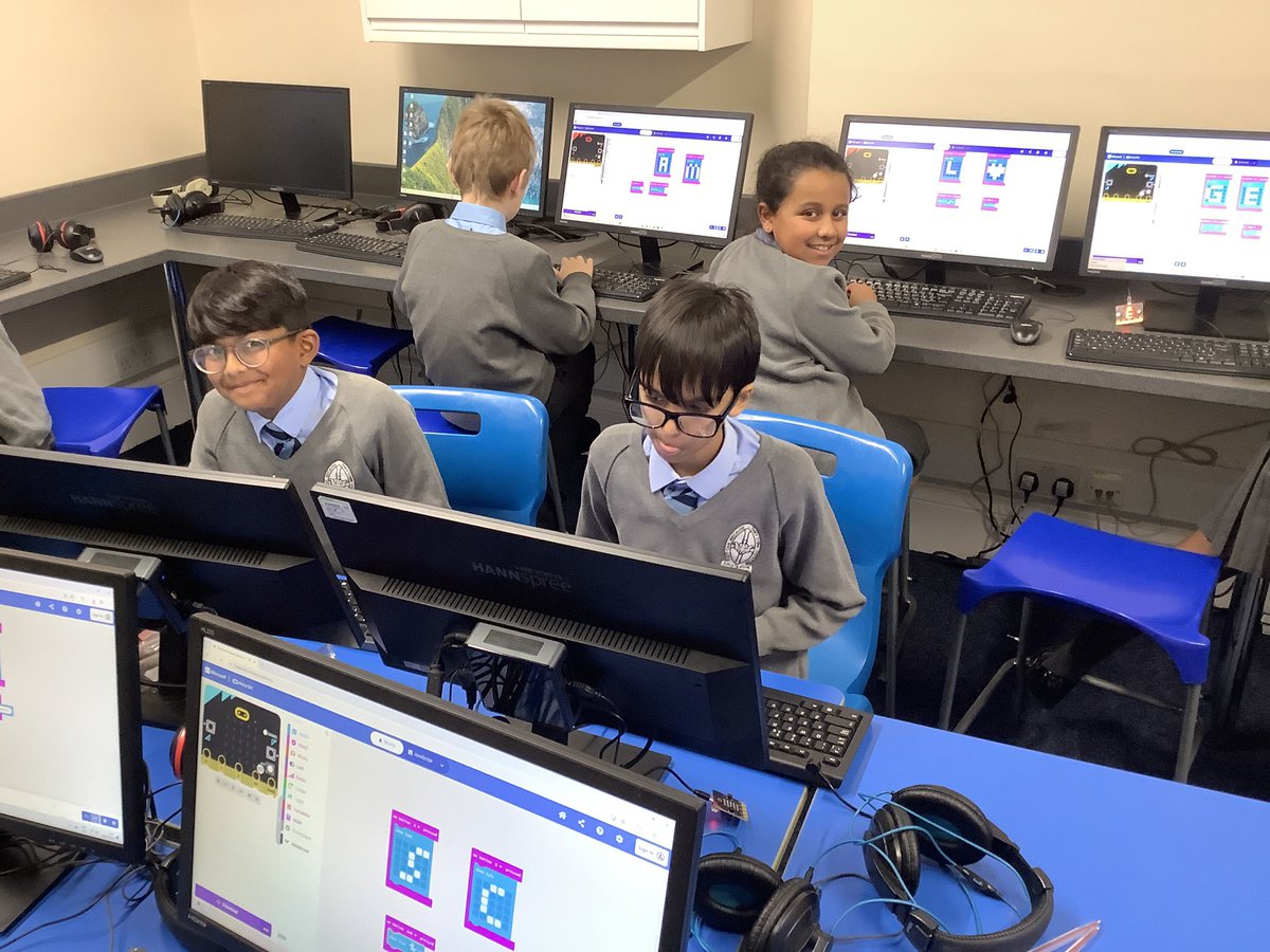 Carleton House Preparatory School tweet media