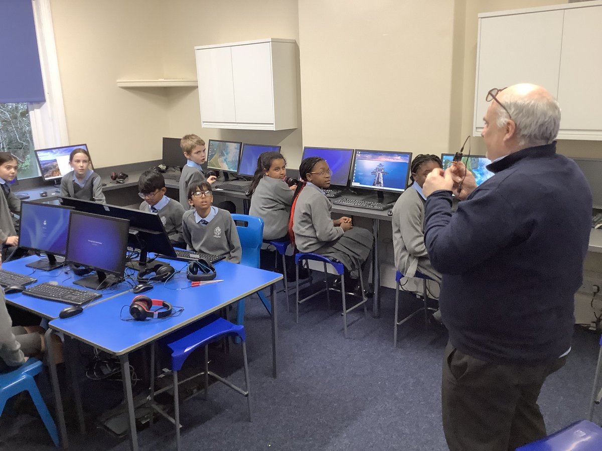 Carleton House Preparatory School tweet media