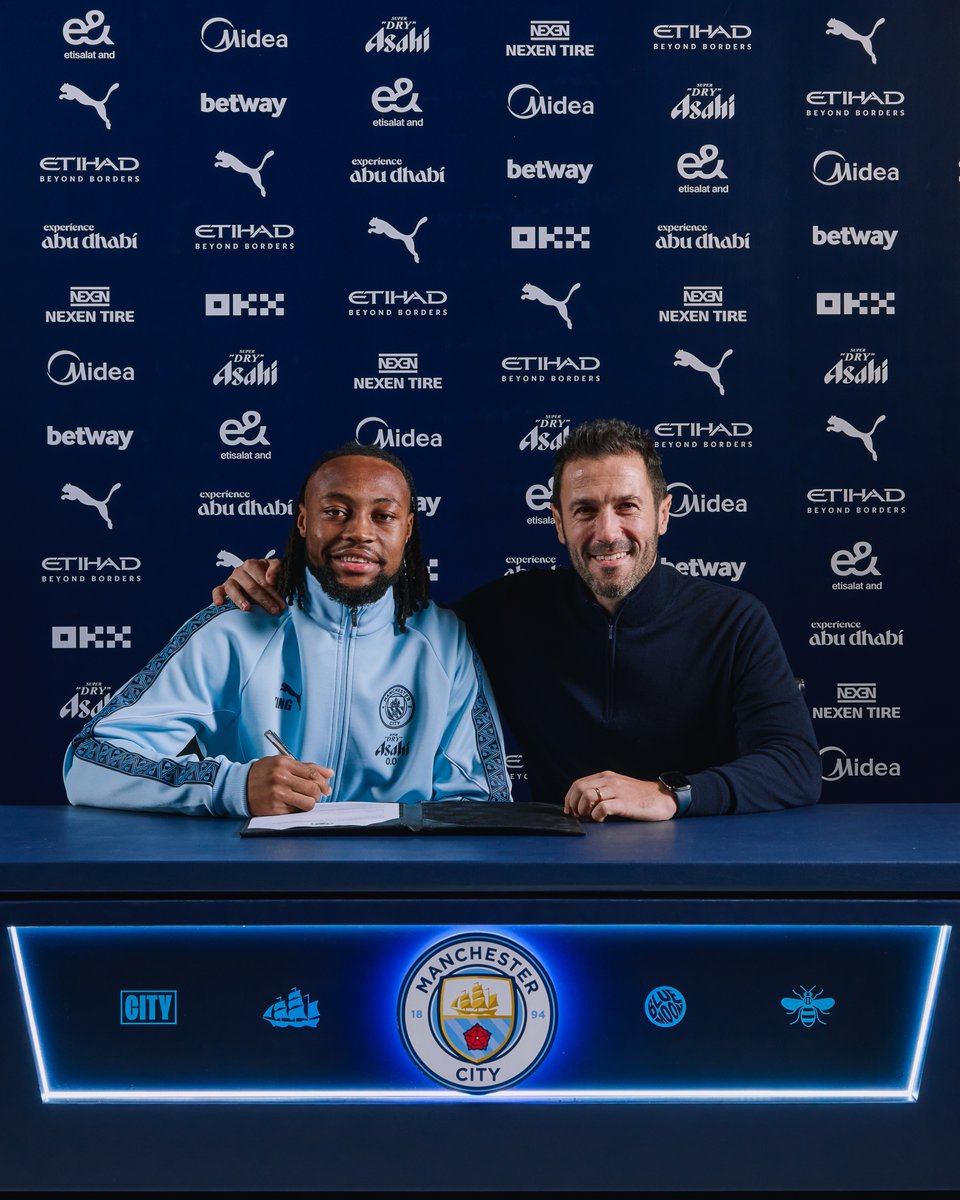ManCity's tweet image. Welcome to City, @antoinesemenyo! 👋🇬🇭