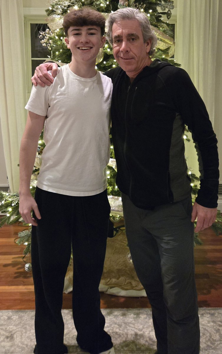 Sean Conway tweet media