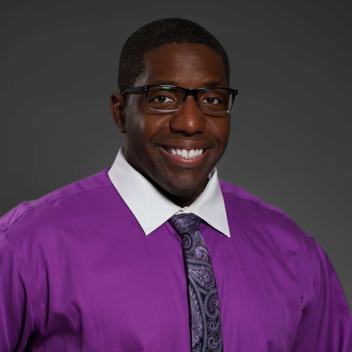 J_TheEpitome_20's tweet image. I have the look, stature, ability, professionalism, marketability, versatility, and most importantly the drive to help make great films &amp;amp; shows for people to enjoy.

#BlackActor #CharacterActor #MethodActor #ComedicActor #VoiceActor #DenzelsReplacement #UnsignedTalent #headshots