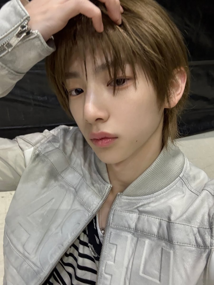 cortis_crave's tweet image. [260109] JUHOON Instagram Update 📸

❔

#주훈 #JUHOON