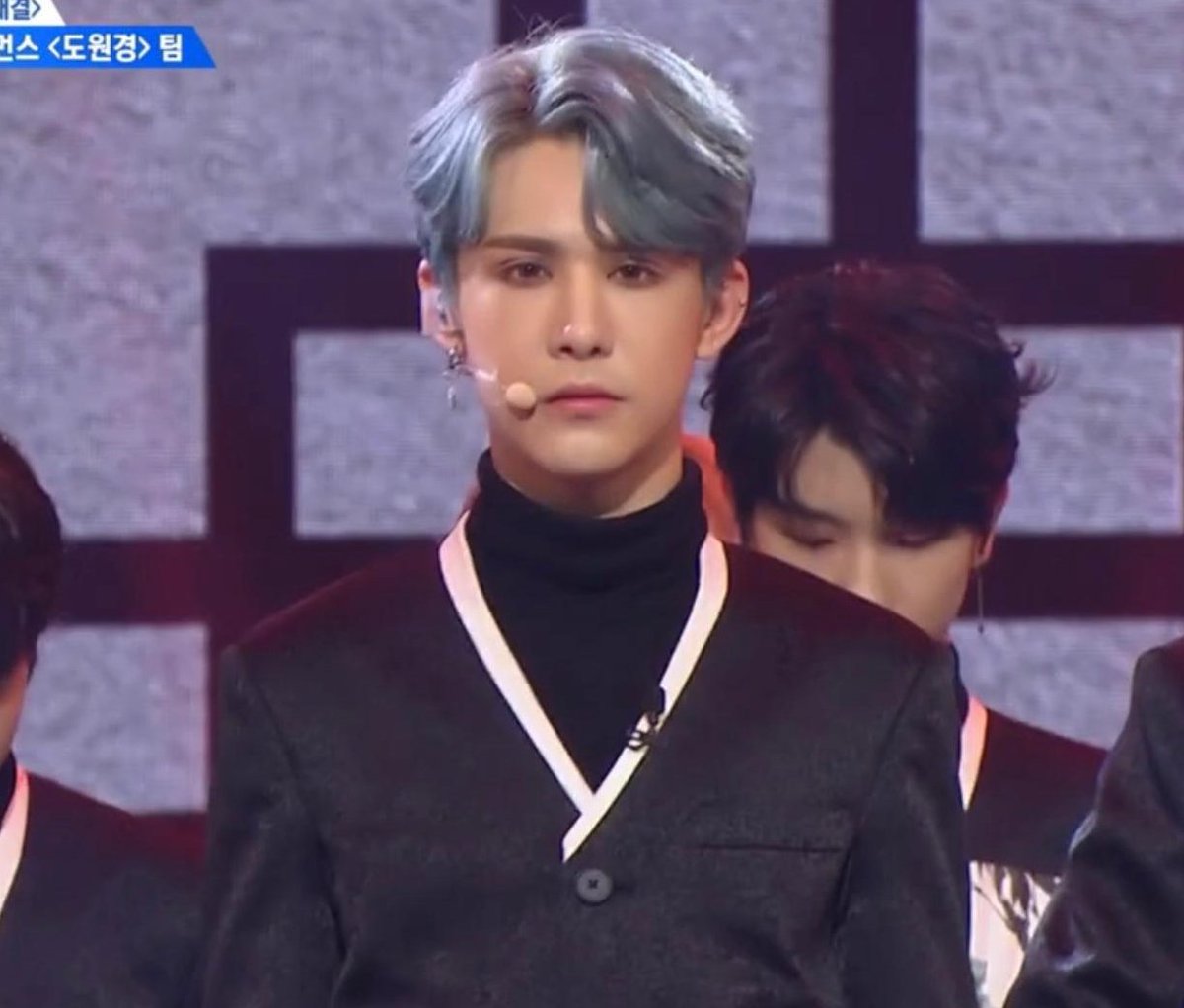 mimiiverseee's tweet image. here to say that when i first met muti they were on under19 and i clearly remember falling in love with their blue hair and talent. now looking at them after 8 years, same hair color but all grown up and finally having found their true self, is making me feel very emotional🥹