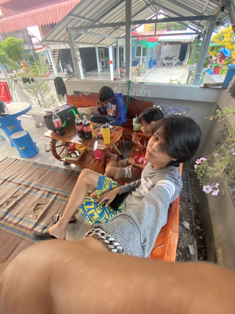 พัชรพล tweet media