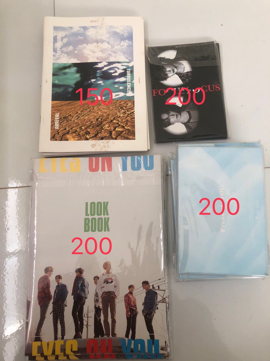 pattimagron's tweet photo. ราคาตามภาพเลยค่ะไม่รวมค่าส่ง
 อัลบั้มเป็นอัลบั้มเต็ม 
มีรอยเปื้อนบ้างนิดหน่อยขอคนรับได้ #ขายเพราะเราตกงานค่ะจะหาเงินไปหาหมอ ซื้อเยอะลดได้ค่ะ ทุกออเดอร์มีของแถมด้วยค่ะ
#ตลาดนัดอากาเซ #ตลาดนัดgot7 #GOT7  #อากาเซ่ #ตลาดนัดkpop #ขายของสะสม #Igot7 https://t.co/l6IipGhZpk