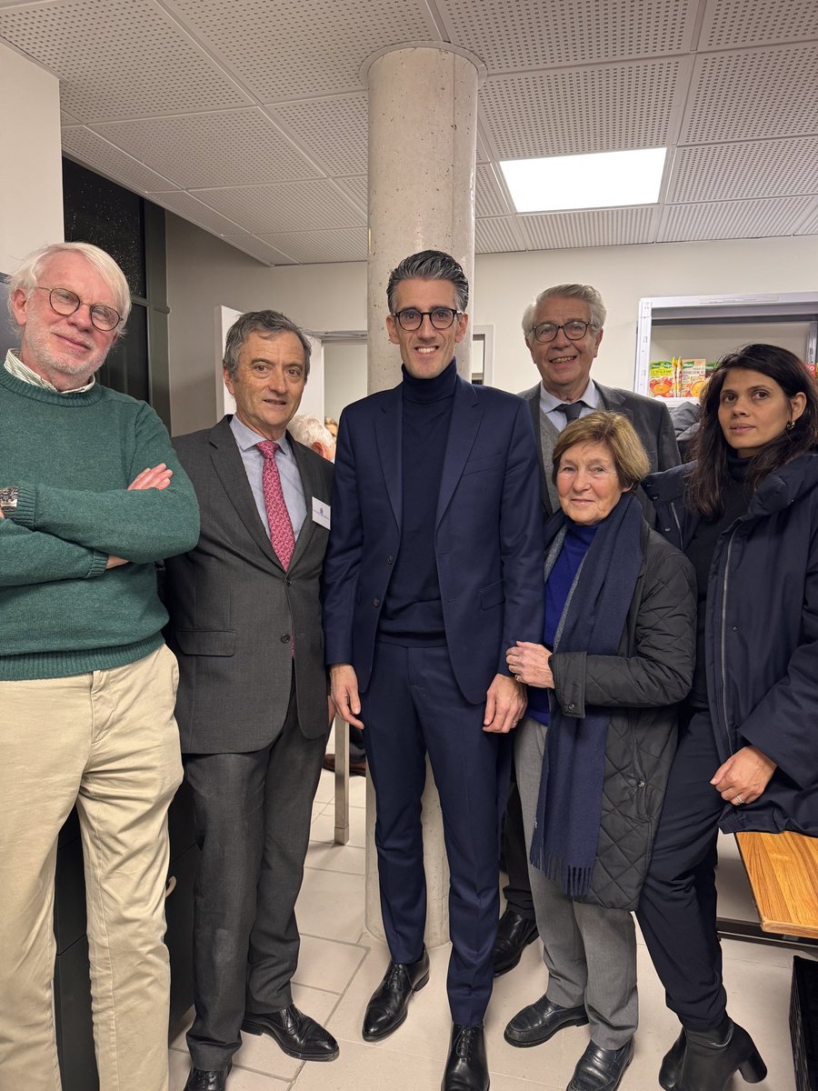 Mairie du XVIe tweet media