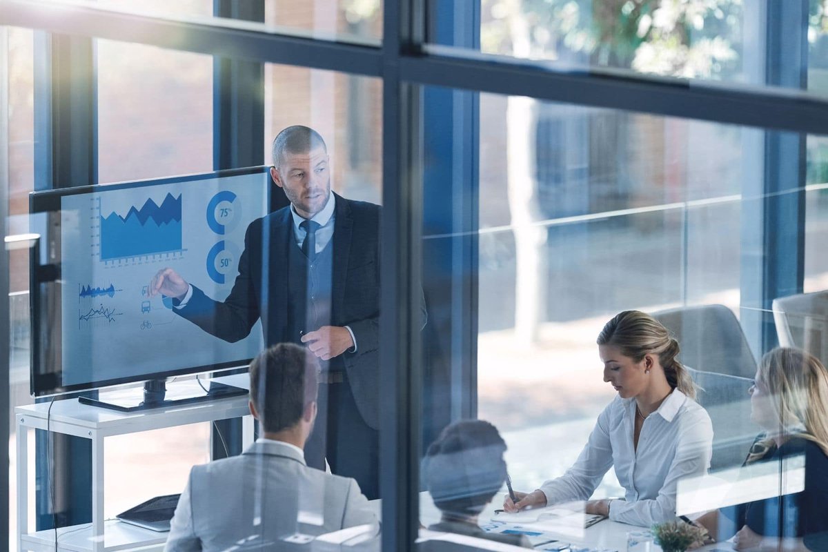 Upperscore tweet media