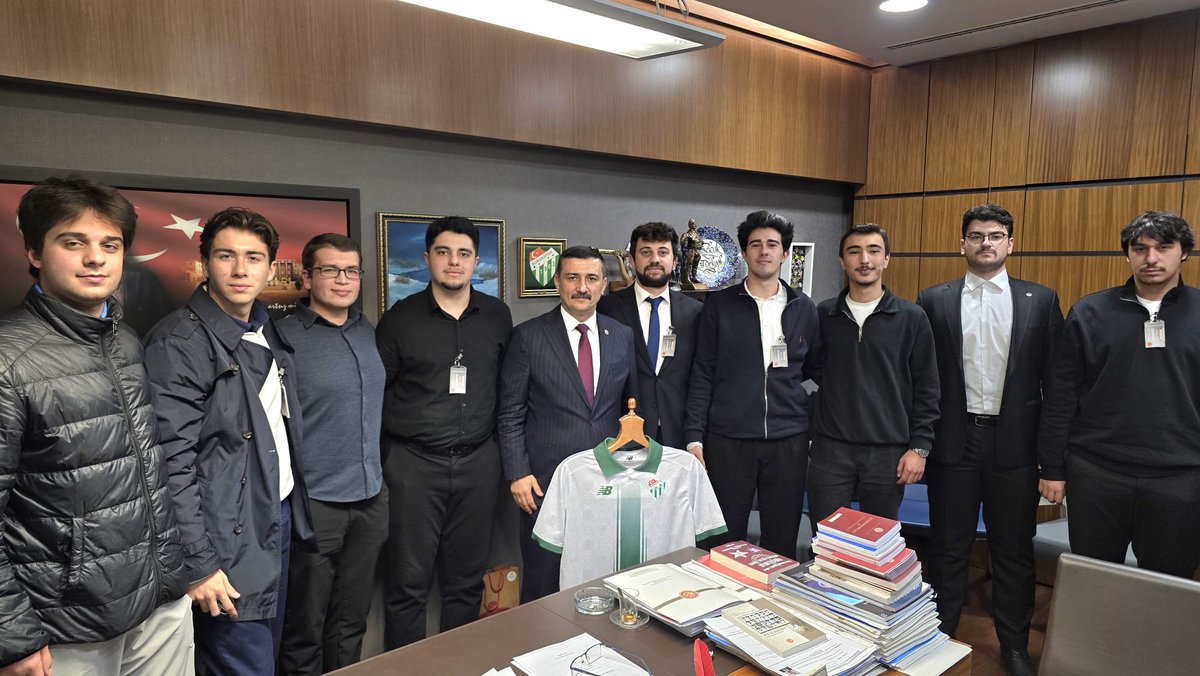 YS_Turkoglu's tweet image. ÜNİTİMSAH ANKARA
(@UnitimsahAnkara)
Bursasporlu Ankara'da Üniversite okuyan gençlerle Mecliste bir araya geldik. #Bursaspor'u ve memleket meselelerini konuştuk, var olsunlar.

@BursasporSk @unitimsah @Bursasporumcom @bursasporluyuz @teksasorg @bsmedya
