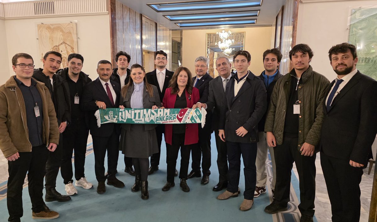 YS_Turkoglu's tweet image. ÜNİTİMSAH ANKARA
(@UnitimsahAnkara)
Bursasporlu Ankara'da Üniversite okuyan gençlerle Mecliste bir araya geldik. #Bursaspor'u ve memleket meselelerini konuştuk, var olsunlar.

@BursasporSk @unitimsah @Bursasporumcom @bursasporluyuz @teksasorg @bsmedya