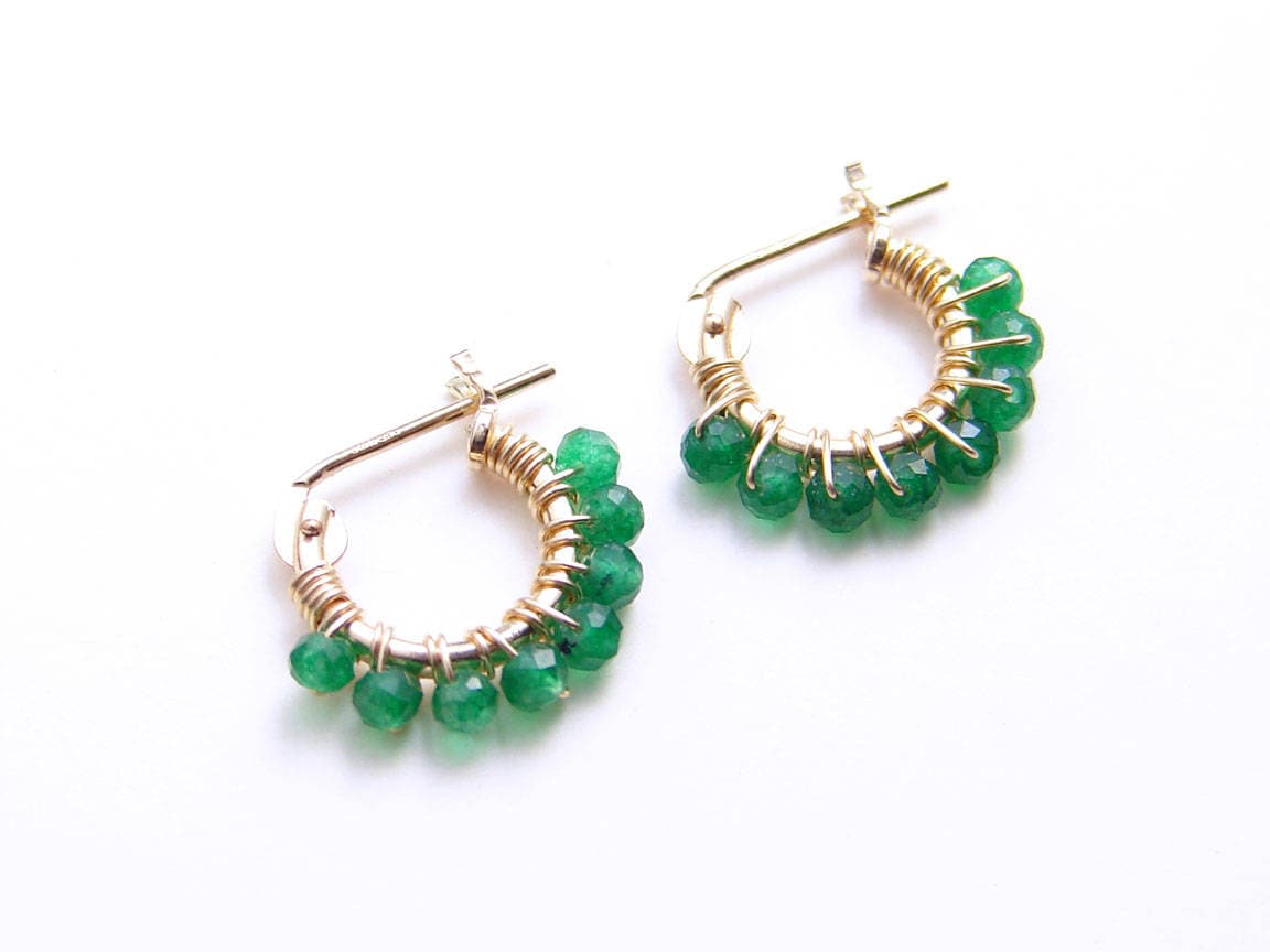 JewelryByMikako's tweet image. Green Onyx Hoop Earrings ~ May Birthday ~ 14K GF Hoop Earrings ~ 10mm or 12mm ~ Gemstone Earrings ~ Simple Modern Jewelry tuppu.net/ce2eec8e  #SmallHoop