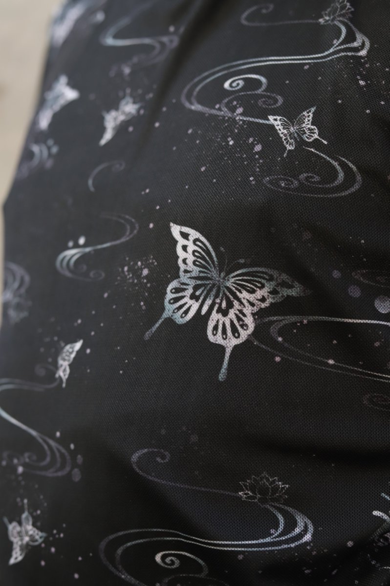 REZEN__Official's tweet photo. 【Coming Soon】
🦋蝶
1/14 Wed. https://t.co/tvFycIYoS2