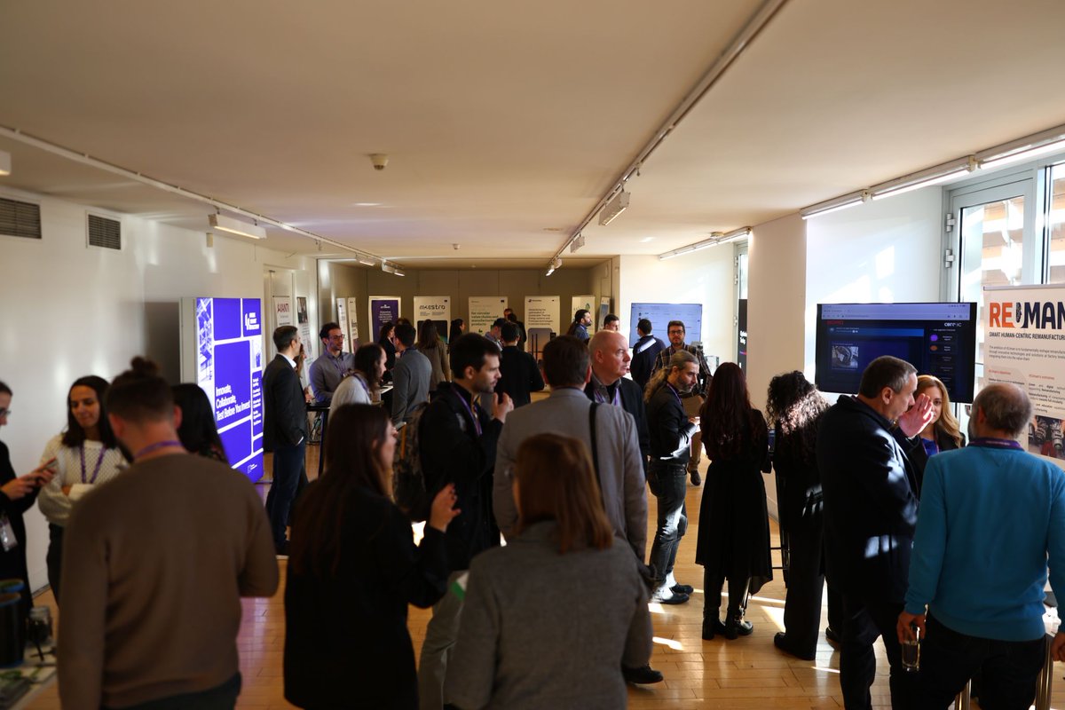 Modul4r Project 🇪🇺 tweet media