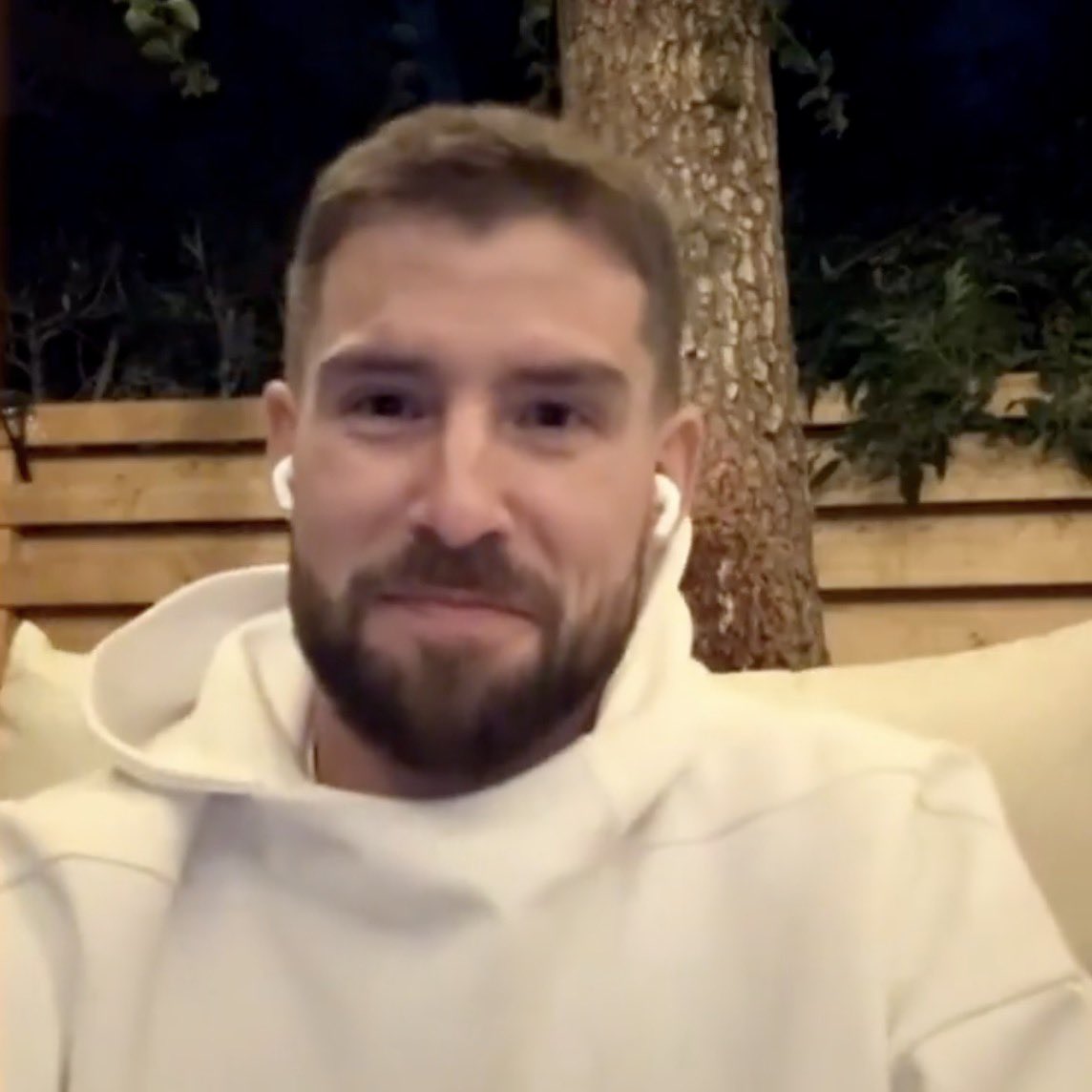 🚨 Iñigo Martinez: “I live in the same compound as João Cancelo. He was telling me that he's going to Barça”. “He will help a lot and give a lot to...